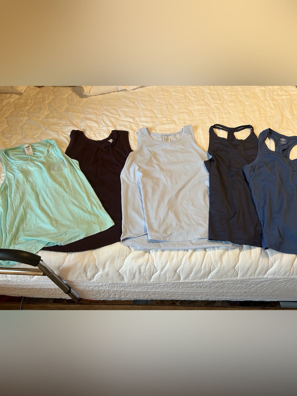 Athletic tank tops collection-Sz L